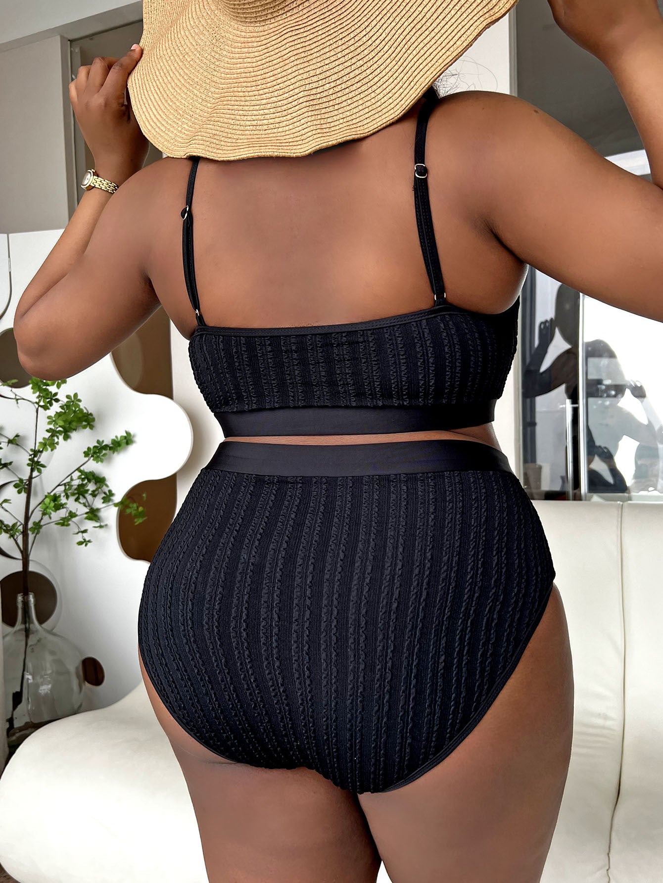 black swimsuits plus size curvy bikini 